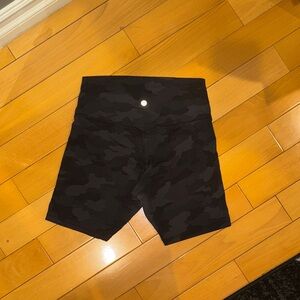 Lululemon biker shorts